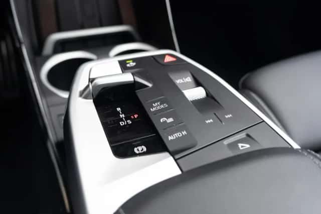 BMW X1 (2025) thumbnail 24