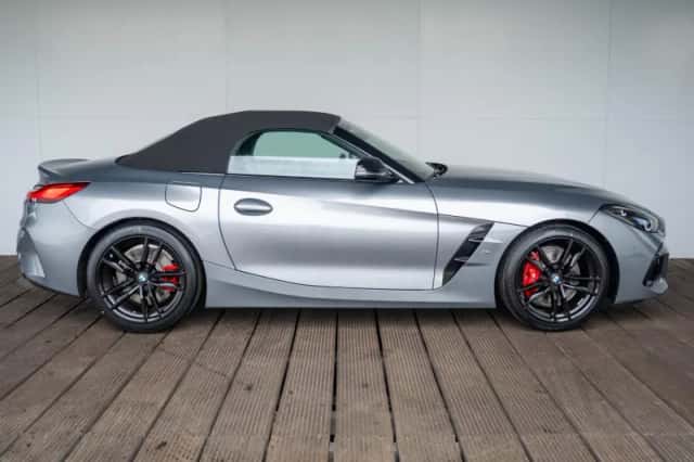 BMW Z4 (2026) thumbnail 6