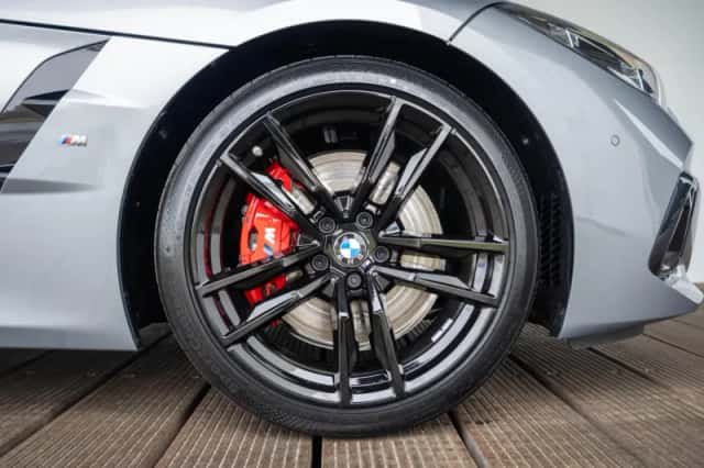 BMW Z4 (2026) thumbnail 8