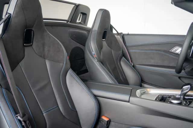 BMW Z4 (2026) thumbnail 10