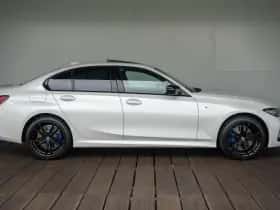 BMW 3-Serie (2024) thumbnail 3