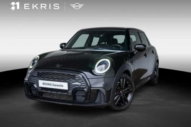 MINI Cooper (2022) thumbnail 1