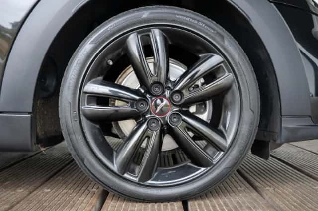 MINI Cooper (2022) thumbnail 6