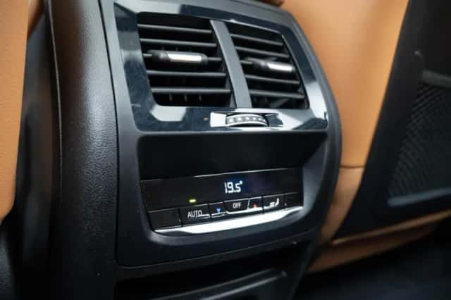 BMW X3 (2020) thumbnail 44