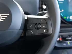 MINI Cooper (2024) thumbnail 20