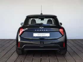 MINI Cooper (2024) thumbnail 5