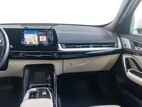 BMW X1 (2023) thumbnail 9