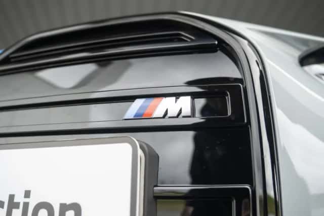 BMW i4 (2026) thumbnail 12