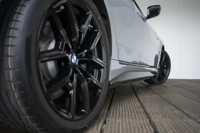 BMW i4 (2026) thumbnail 28