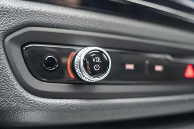 BMW i4 (2026) thumbnail 40