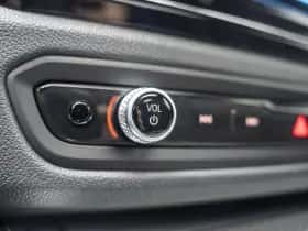 BMW i4 (2026) thumbnail 40