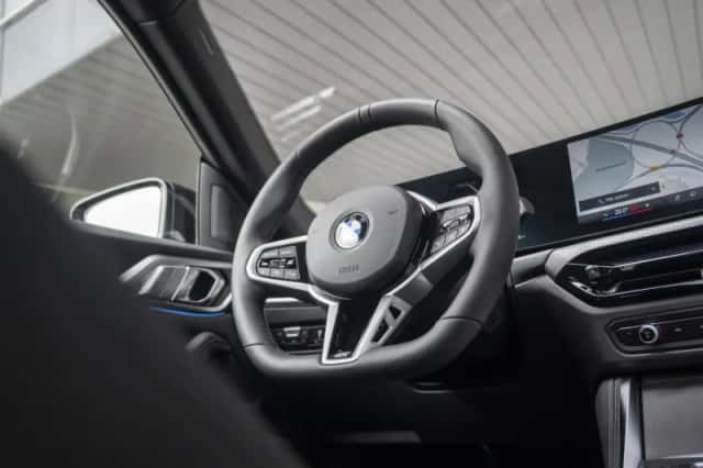 BMW i4 (2026) thumbnail 68