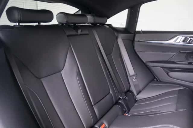 BMW i4 (2026) thumbnail 10