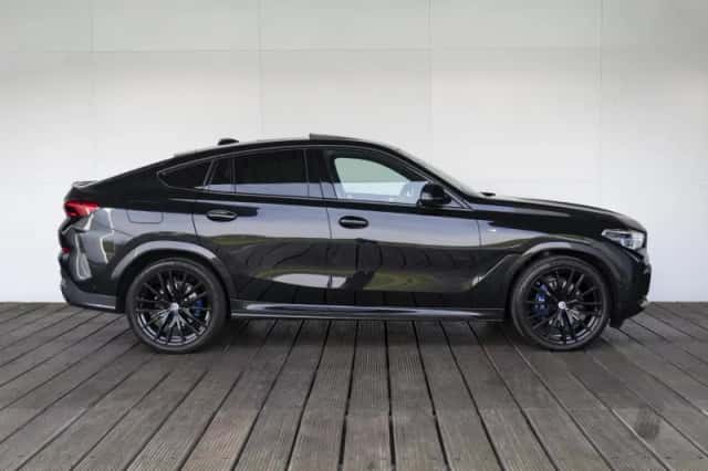BMW X6 (2022) thumbnail 4