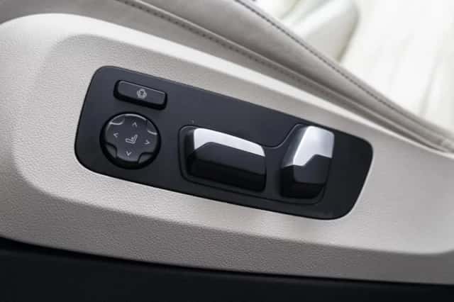 BMW X6 (2022) thumbnail 41
