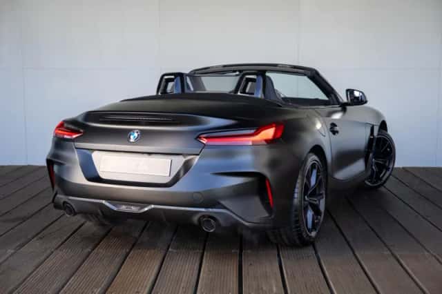 BMW Z4 (2026) thumbnail 2