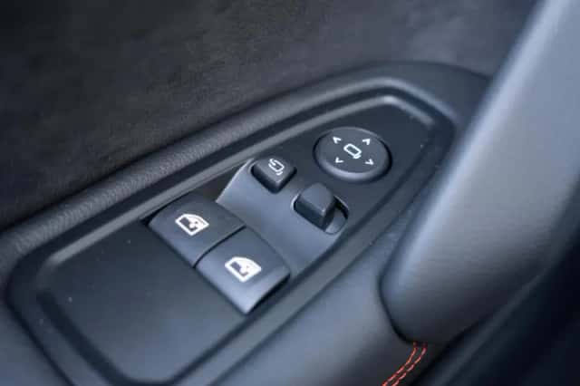 BMW Z4 (2026) thumbnail 32