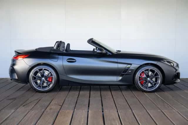 BMW Z4 (2026) thumbnail 6