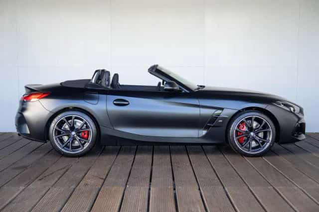 BMW Z4 (2026) thumbnail 6