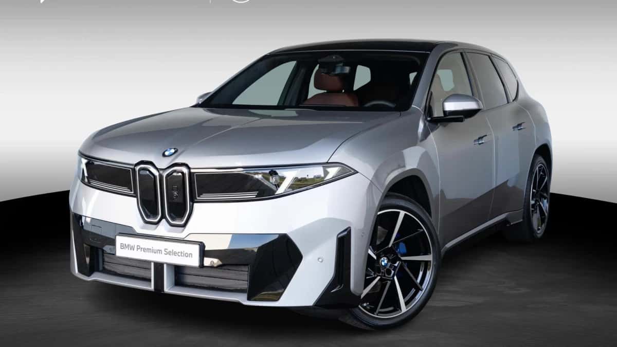 BMW iX3 (2026) — foto 1