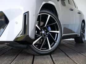 BMW iX3 (2026) thumbnail 16