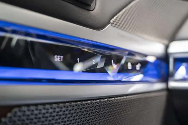 BMW i7 (2026) thumbnail 35