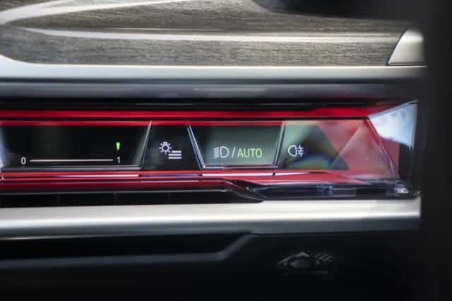 BMW i7 (2026) thumbnail 76