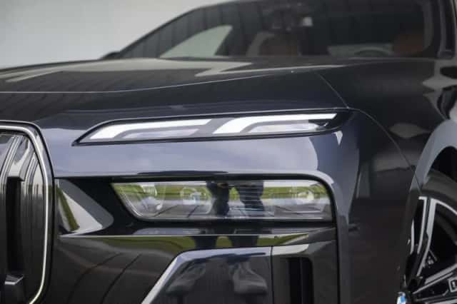 BMW i7 (2026) thumbnail 96