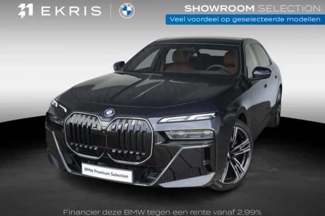 BMW i7 (2026) thumbnail 1