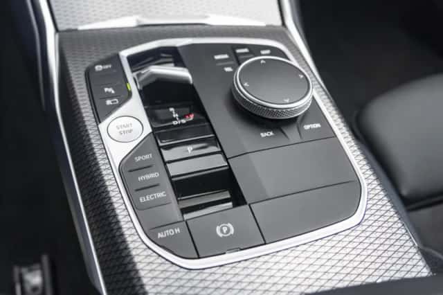 BMW 3-Serie (2023) thumbnail 25