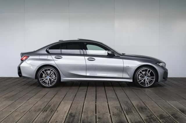 BMW 3-Serie (2023) thumbnail 4
