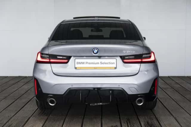 BMW 3-Serie (2023) thumbnail 5