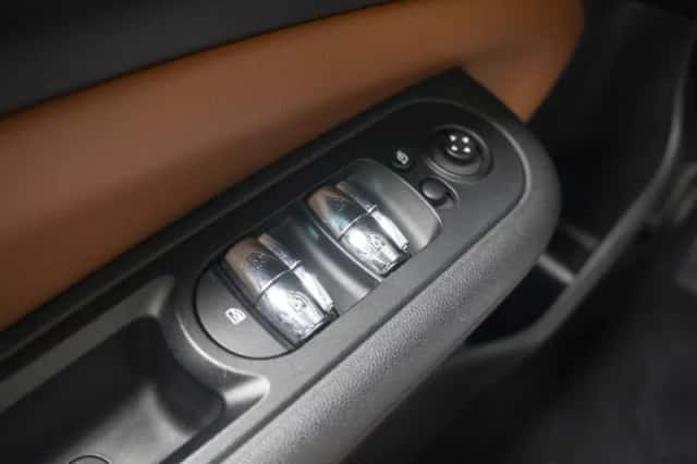 MINI Clubman (2020) thumbnail 20