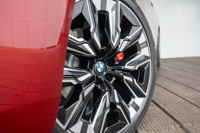 BMW X3 (2026) thumbnail 15