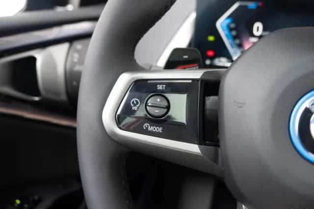 BMW X3 (2026) thumbnail 33