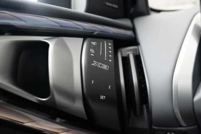 BMW X3 (2026) thumbnail 42
