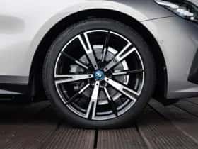 BMW 5-Serie (2025) thumbnail 9