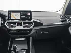 BMW X3 (2022) thumbnail 12