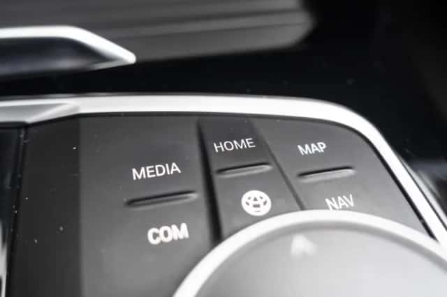 BMW X3 (2022) thumbnail 29