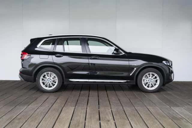 BMW X3 (2022) thumbnail 7