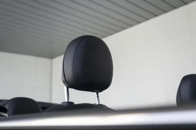 MINI Cabrio (2023) thumbnail 44
