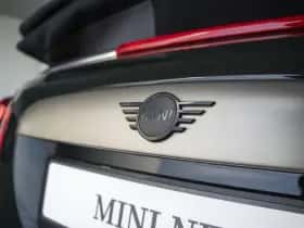 MINI Cabrio (2023) thumbnail 59