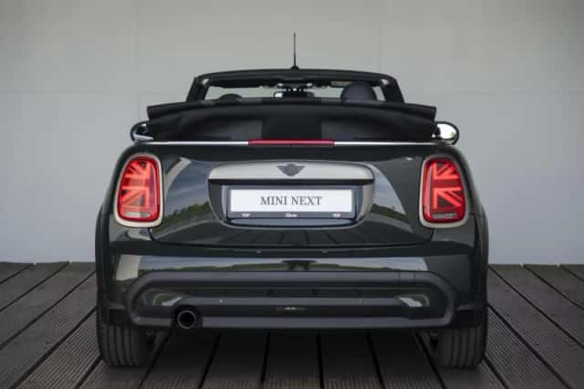 MINI Cabrio (2023) thumbnail 10