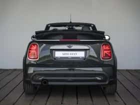 MINI Cabrio (2023) thumbnail 10