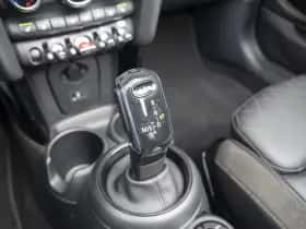 MINI Cabrio (2023) thumbnail 15