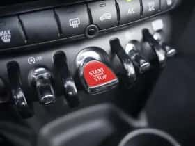 MINI Cabrio (2023) thumbnail 17
