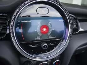 MINI Cabrio (2023) thumbnail 27