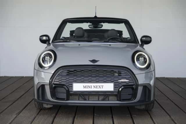 MINI Cabrio (2023) thumbnail 6