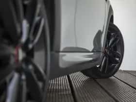 MINI Cabrio (2023) thumbnail 54