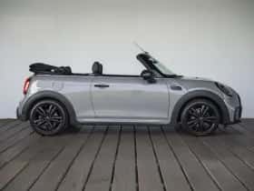 MINI Cabrio (2023) thumbnail 7